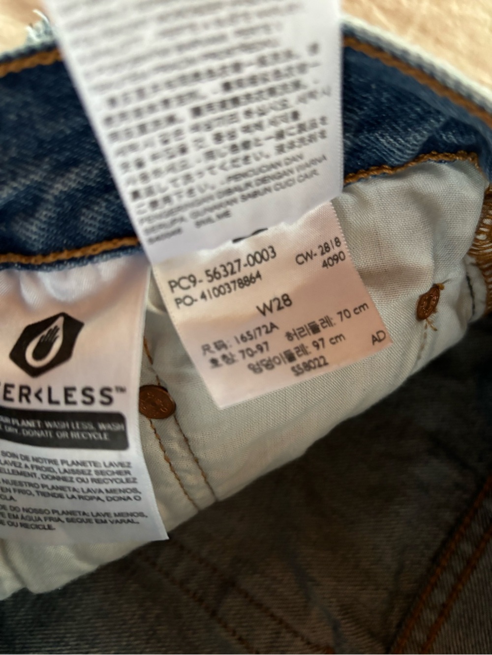 Levi’s 501 Cutoffs - Picture 5 of 8